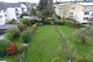 Bonn-Beuel / Rheinnähe, großzügiges, helles Dachappartement
