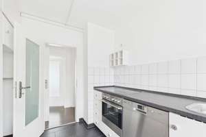 Großzügige 5-Zimmer-Wohnung auf zwei Ebenen in ruhiger Sackgasse Nürnberg-Reichelsdorf – Die vollständige Adresse der Immobilie erhältst du vom Anbieter., 90453 Reichelsdorf, Nürnberg – Vorschaubild 10