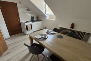 Lebendiges Stadtleben: 2-Zimmer-Wohnung in der Heidelberger Altstadt – Die vollständige Adresse der Immobilie erhältst du vom Anbieter., 69117 Altstadt, Heidelberg – Vorschaubild 15