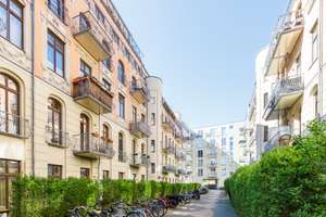 The Hofgarten - Historisches Loft mit Gartenterrasse in kernsanierter Wohnanlage am Südpanke Park – Die vollständige Adresse der Immobilie erhältst du vom Anbieter., 10115 Mitte (Ortsteil), Berlin – Vorschaubild 15