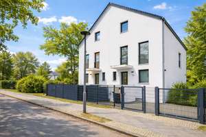 Licht. Luft. Lichtenrade. – Ein Zuhause, das Maßstäbe setzt in Lichtenrade – Die vollständige Adresse der Immobilie erhältst du vom Anbieter., 12307 Lichtenrade, Berlin – Vorschaubild 22