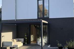 Modernes Endhaus am Brabandkanal mit großem Garten, Dachterrasse und Wellnessbereich – Am Brabandkanal 5d, 22297 Alsterdorf, Hamburg – Vorschaubild 2