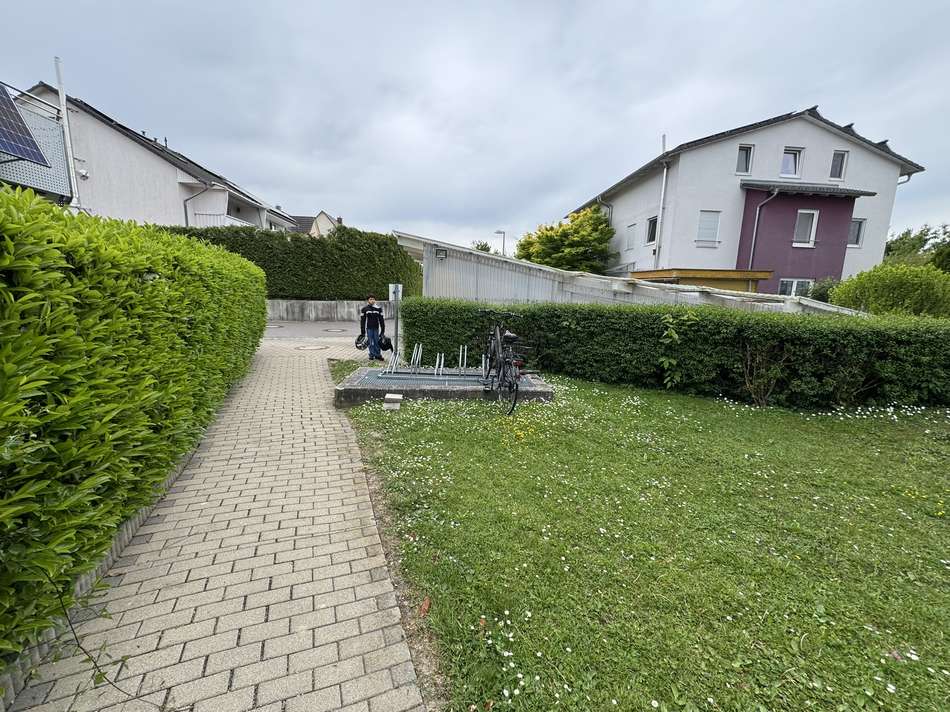 Nordseite Außenanlage