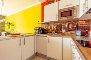 Exklusive, sanierte 2-Zimmer-Wohnung mit Einbauküche in Düsseldorf – Worringerstr 95, 40210 Düsseldorf – Vorschaubild 4