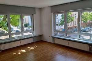 Attraktive 2-Zimmer-Wohnung zur Miete in Saarbrücken, Nähe Universität/Nauwieserviertel