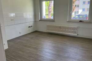 Schöne 2Zi.-EG Wohnung mit Dusche und Balkon, bezugsfertig neu renoviert! – Jacob-Mayer-Str. 6, 44793 Kruppwerke, Bochum – Vorschaubild 13