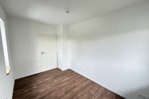 Repräsentatives Haus mit 278 m², 11 Zimmern, Einliegerwohnung, Terrassen, Garten & Weitblick – moder – St,-Gabriel - Weg 7, 88364 Wolfegg – Vorschaubild 17