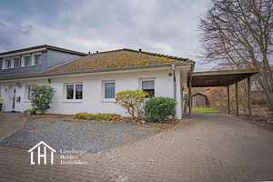**Bungalow-Hälfte in ruhiger Lage zu verkaufen** – Heidekreis – Vorschaubild 1