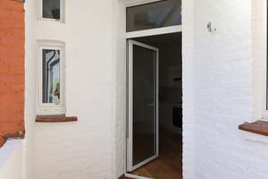 Komplett kernsanierte  hochwertige Altbauwohnung - inkl. neuer Einbauküche, Bad  und Balkon – Hildener Str. 23, 40593 Benrath, Düsseldorf – Vorschaubild 27