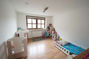 Reizende 3-Zimmer-Wohnung im Zentrum von Haimhausen – Die vollständige Adresse der Immobilie erhältst du vom Anbieter., 85778 Haimhausen – Vorschaubild 3