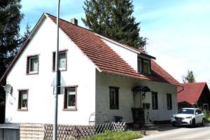 Einfamilienhaus in guter Wohnlage! – Die vollständige Adresse der Immobilie erhältst du vom Anbieter., 72511 Bingen – Vorschaubild 1