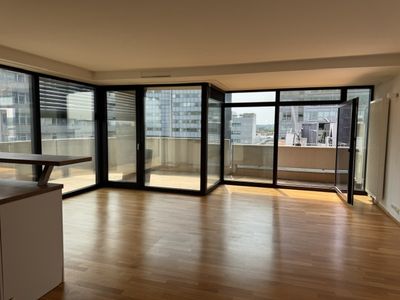 Penthouse-Feeling * * * * Hoch hinaus und mitten drin  * * Top * * Top * * Top * * *