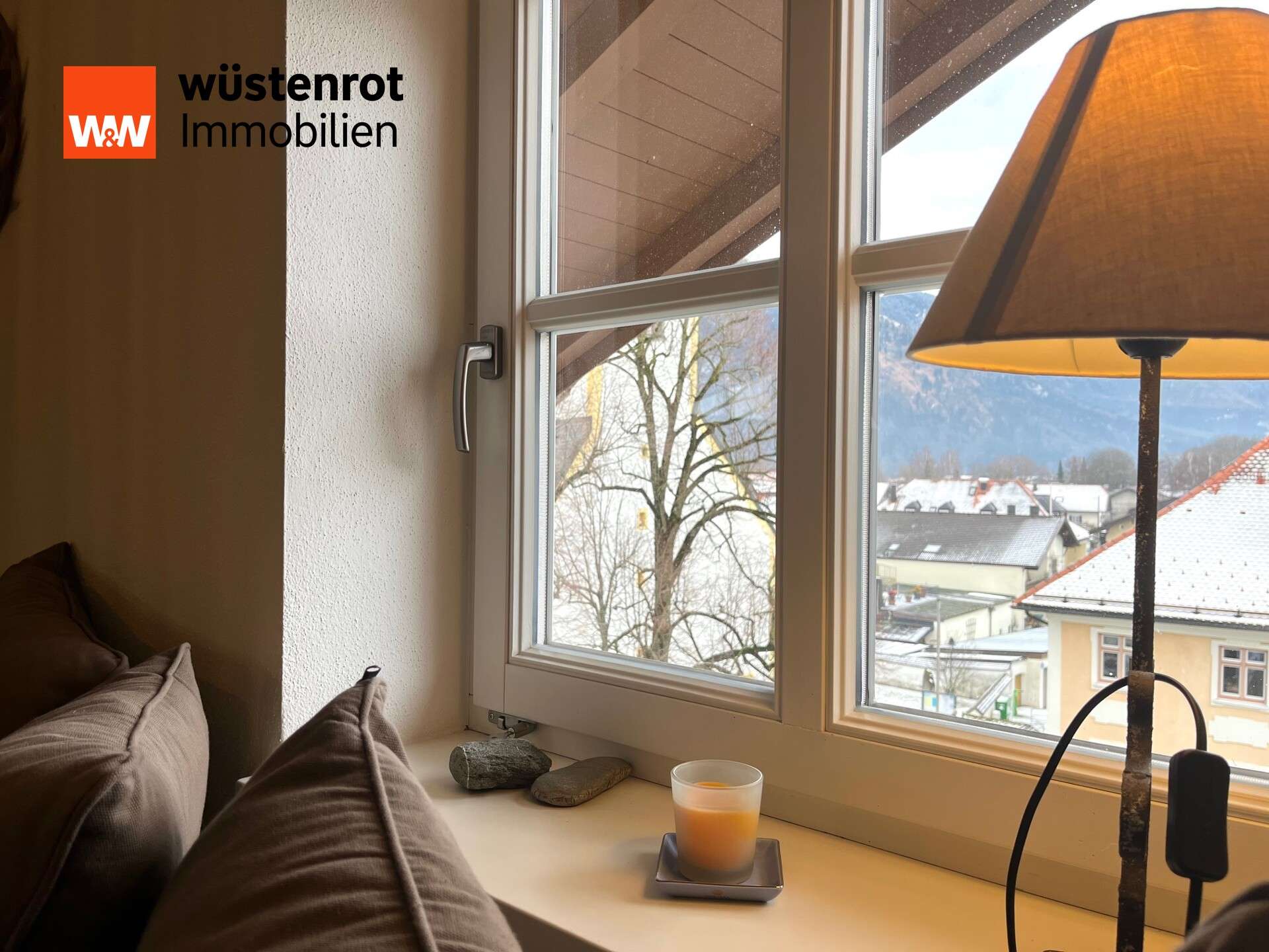 Immobilie in Grassau - Dachgeschosswohnung Ensamble - 159  m² -unverbaubarer  Ausblick im Ortskern von Grassau zu verkaufen - Bild 1