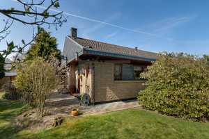 Gepflegter Bungalow in Hohnstorf – Wohnen auf einer Ebene mit liebevoll gestaltetem Garten – Lüneburg (Kreis) – Vorschaubild 17