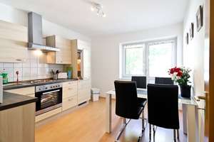Moderne, voll möblierte 3 Zimmerwohnung