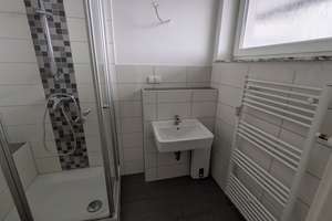 Modernisierte 2-Zimmer-Wohnung mit Balkon und schöner Aussicht – Waldstr. 1, 30629 Misburg-Nord, Hannover – Vorschaubild 3