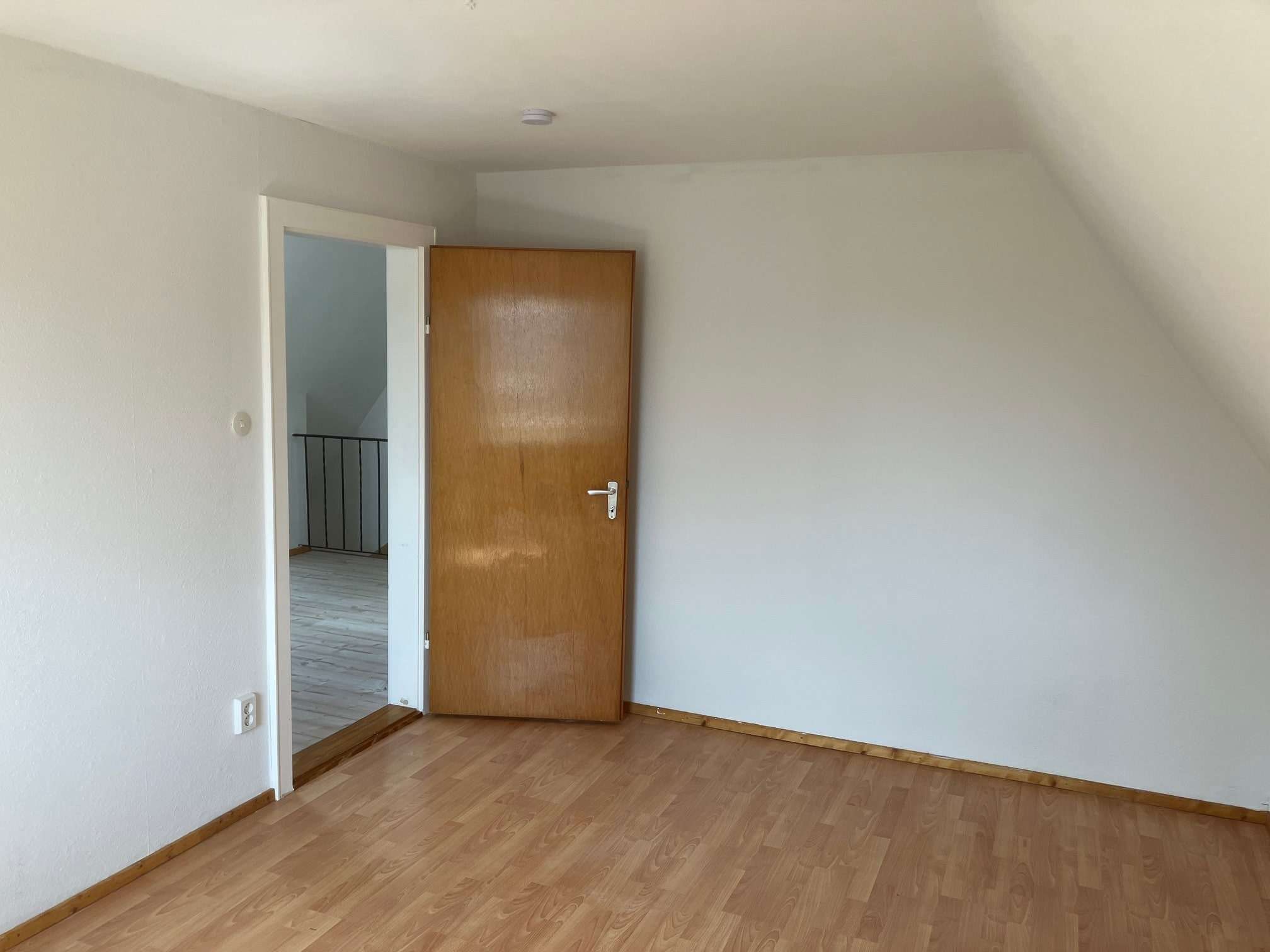 Immobilie in Büdelsdorf - Platz für 2 Generationen in zwei angrenzenden Einfamilienhäusern! - Bild 14