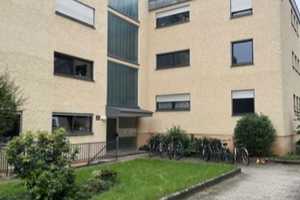 VERMIETET! Mobiliertes Apartment mit Balkon – Regensburg – Vorschaubild 1