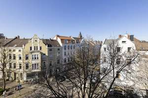 Sonniges Altbau-Juwel am Lindenplatz: Top-effizient saniert mit Süd-Balkon – 40235 Flingern Nord, Düsseldorf – Vorschaubild 10