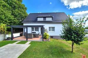 Kirchditmold - modernisiertes Zweifamilienhaus mit 3 Garagen – Die vollständige Adresse der Immobilie erhältst du vom Anbieter., 34130 Kirchditmold, Kassel – Vorschaubild 3