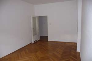 Ruhige 3-Zimmer  Altbauwohnung mit Wohnküche und Balkon in Neuhausen  – Arilleriestraße 25a, 80636 Dom Pedro, München – Vorschaubild 14