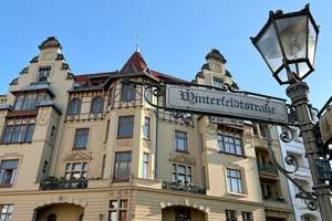 2-Zimmerwohnung mit großem Sonnenbalkon: frisch renoviert und direkt bezugsfertig! – Die vollständige Adresse der Immobilie erhältst du vom Anbieter., 10781 Schöneberg, Berlin – Vorschaubild 22