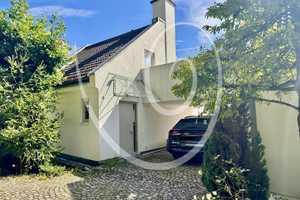 Moderne Architektur in naturnaher Lage – außergewöhnliches Reihenhaus in Hofheim-Lorsbach – Main-Taunus-Kreis – Vorschaubild 3