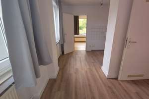 Wir geben Ihren Träumen ein neues Zuhause. 4 Zimmer Wohnung in Aachen Steinbrück – Eupener Straße 287a, 52076 Burtscheid Steinebrück, Aachen – Vorschaubild 3