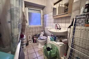 Handwerker aufgepasst! Sanierungsbedürftiges Haus in Nieder-Ingelheim – Die vollständige Adresse der Immobilie erhältst du vom Anbieter., 55218 Ingelheim am Rhein – Vorschaubild 6