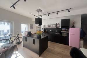 Property thumbnail 1