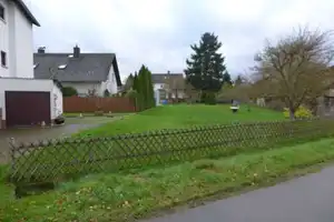506 - Charmantes Zweifamilienhaus (freistehend) mit Garage & zusätzl. Erholungsgrundstück in Lahntal – Am Rodenbach X, 35094 Marburg-Biedenkopf (Kreis) – Vorschaubild 9