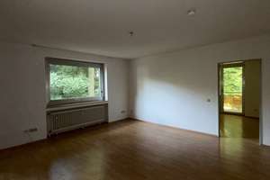 Helle 2-Zimmer-Wohnung mit  EBK, Balkon und Grünblick in Aachen