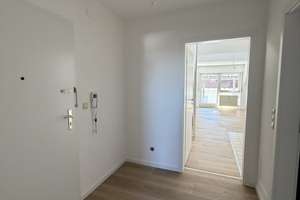 Frisch renovierte 3,5-Zimmer-Maisonettewohnung im Dachgeschoss mit Balkon – Franz-Lehar-Weg 6, 76448 Durmersheim – Vorschaubild 3