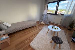 Sofort Einziehen! Frisch renovierte 3,5 Zimmer Wohnung mit Balkon und Garage – Salierstraße 57, 71334 Waiblingen – Vorschaubild 4