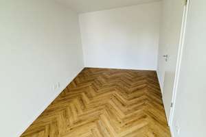 Balkon zum Innenhof!! - mit EBK, Abstellkammer und Waschmaschinenanschluss! – Otto-Franke-Straße 45, 12489 Adlershof, Berlin – Vorschaubild 20