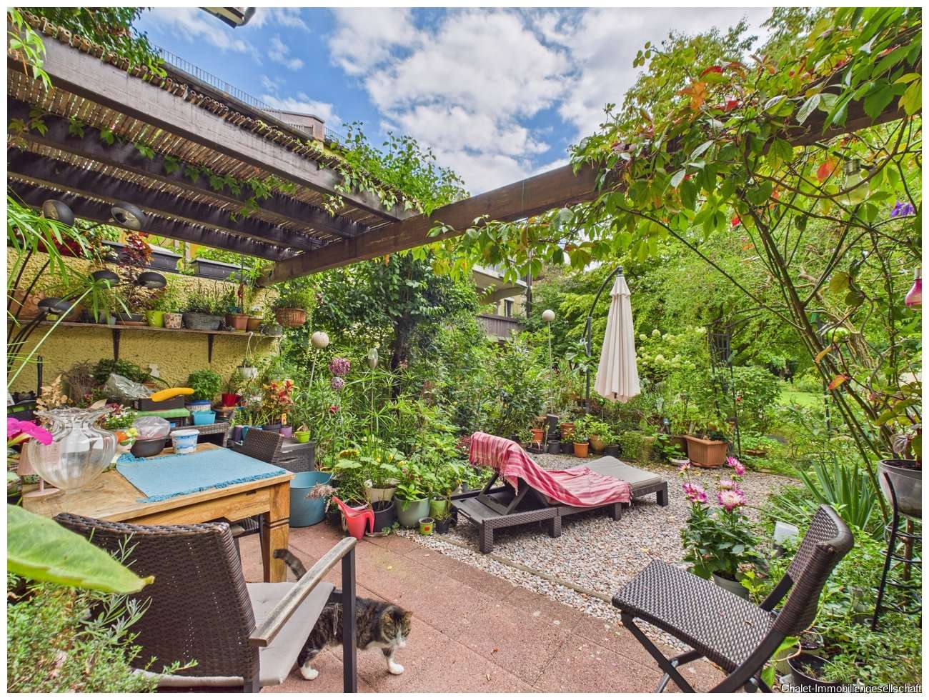 GARTENMAISONETTE, 4-Zimmer-Wohnung mit Südterrasse, Hobbyraum und Gartenanteil, München – Bild 4