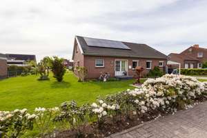 Gepflegtes Einfamilienhaus mit Garage, PV-Anlage und Wärmepumpe – Die vollständige Adresse der Immobilie erhältst du vom Anbieter., 26529 Osteel – Vorschaubild 2