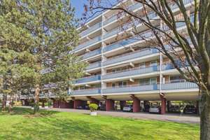 Exklusive Eigentumswohnung mit ca. 106 m² Wohnfläche, zwei Balkonen und Carport in Bonn-Auerberg – Die vollständige Adresse der Immobilie erhältst du vom Anbieter., 53117 Auerberg, Bonn – Vorschaubild 2