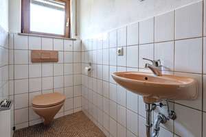 Für die große Familie – Zweifamilienhaus mit Potenzial in ruhiger Lage – Die vollständige Adresse der Immobilie erhältst du vom Anbieter., 78315 Radolfzell am Bodensee – Vorschaubild 10