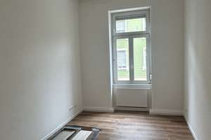 Aufwendig sanierte 4-Zimmer Wohnung in zentraler Lage von Wiesbaden. – Bismarckring 15, 65183 Westend / Bleichstraße, Wiesbaden – Vorschaubild 5