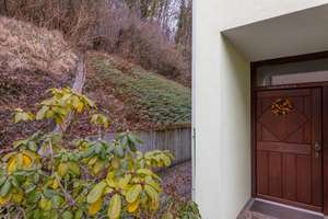 Waldshut-Tiengen: Gepflegtes Haus mit viel Platz und Ausstattung – Die vollständige Adresse der Immobilie erhältst du vom Anbieter., 79761 Waldshut-Tiengen – Vorschaubild 3