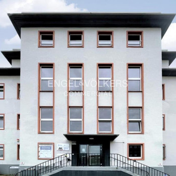 Büroetage in ehemaligem Verwaltungsgebäude