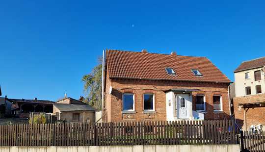 Bild von Einfamilienhaus mit Kamin in Völpke OT Badeleben