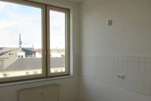 Schöne geräumige Wohnung mit Aufzug und Blick auf den Theaterplatz – Carolastraße  1, 9111 Zentrum, Chemnitz – Vorschaubild 6