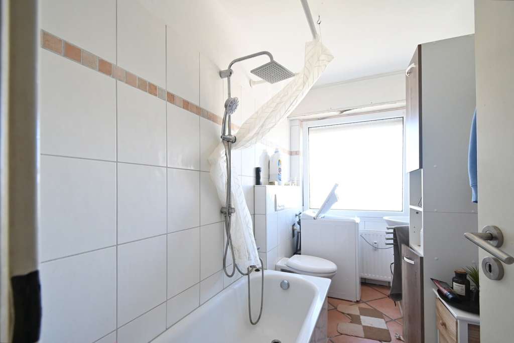 Immobilie in Kenzingen - Vermietete 3 Zimmer ETW mit Stellplatz  - Bild 4