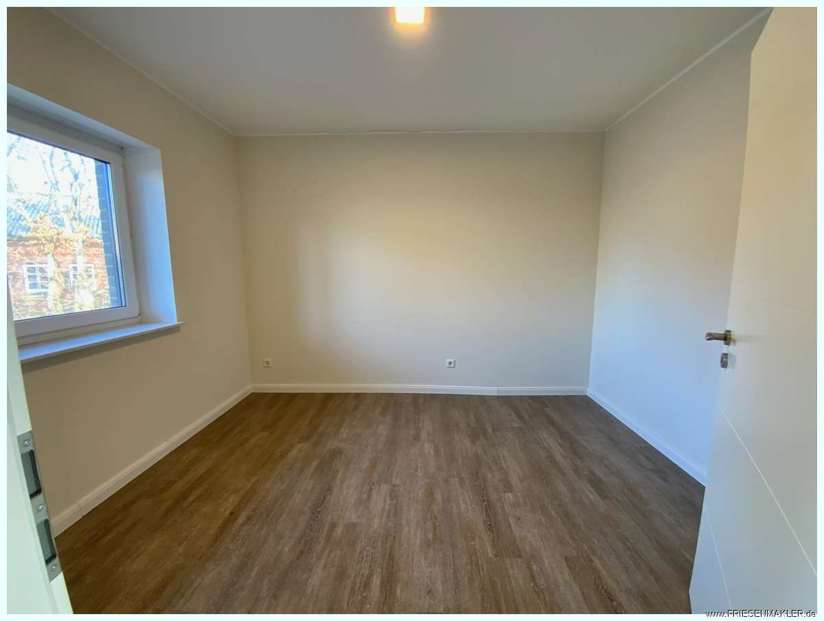 Immobilie in Hattstedt - EBENERDIG WOHNEN BEZUGSFREI: Solides REH Bj 2016 mit Ausbaumöglichkeit, Südterrasse und Carport ! - Bild 4