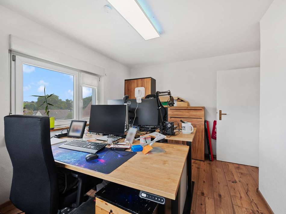 Büro / Kinderzimmer (2)