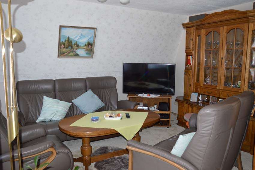 Immobilie in Otterndorf - Solides Zweifamilienhaus in zentraler Lage in Otterndorf mit schönem Grundstück - Bild 10