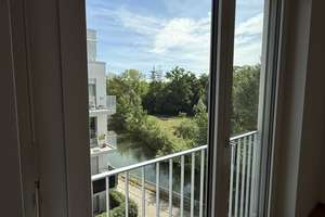 Ihr Blick in Grün und auf den Garchinger Mühlbach - zentrums- wie naturnah in Schwabing-Freimann – Die vollständige Adresse der Immobilie erhältst du vom Anbieter., 80939 Obere Isarau, München – Vorschaubild 21