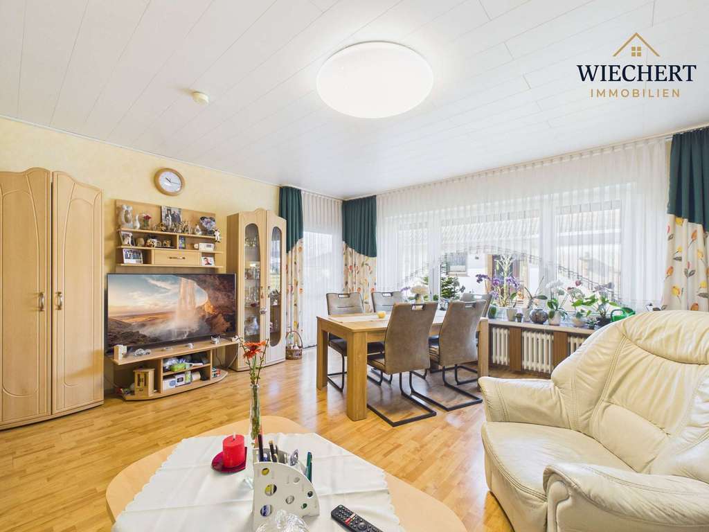 Immobilie in Berne - Traumhaft gepflegter Bungalow mit zwei Terrassen und Garage in ruhiger Lage von Berne - Bild 2